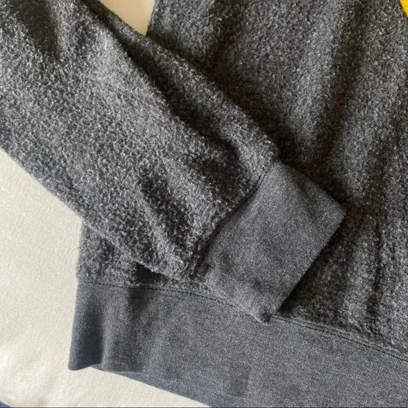 Wildfox Sweatshirt - Picture 5 of 6